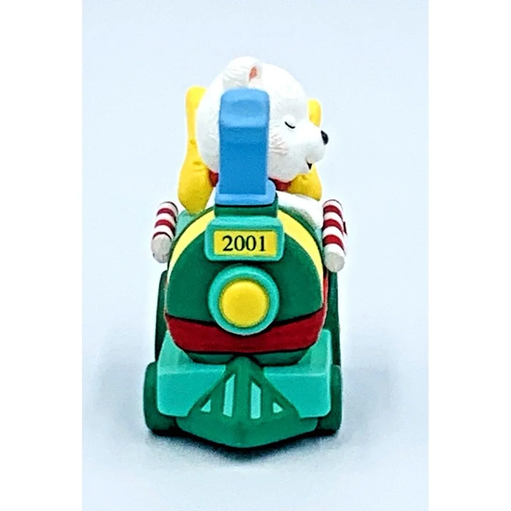 VTG Baby's 1st Christmas Hallmark Ornament 2001 Bear Peppermint Express Train‎
